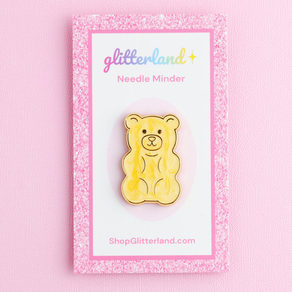 Glitterland | Pineapple Gummy Bear Needle Minder
