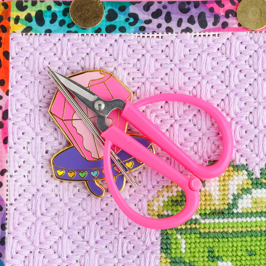 Glitterland | Ring Candy Needle Minder