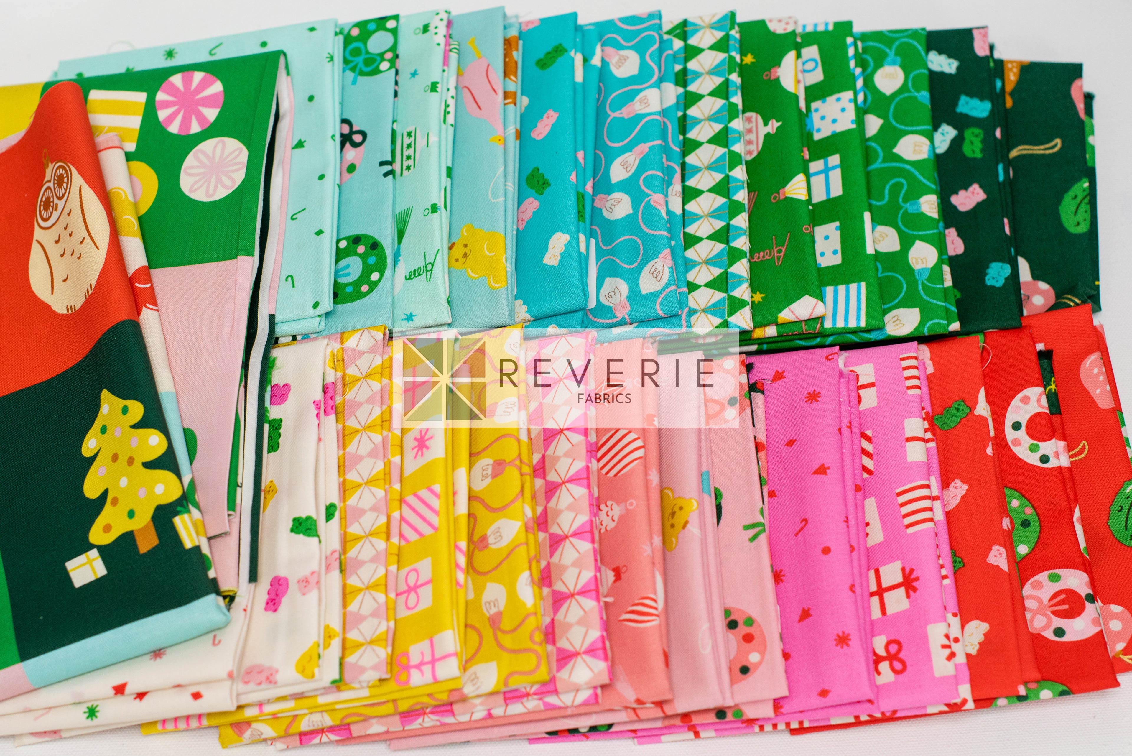 Ruby Star Society | Merry Happy | Fat Quarter Bundle (26FQ + 2 Panels)