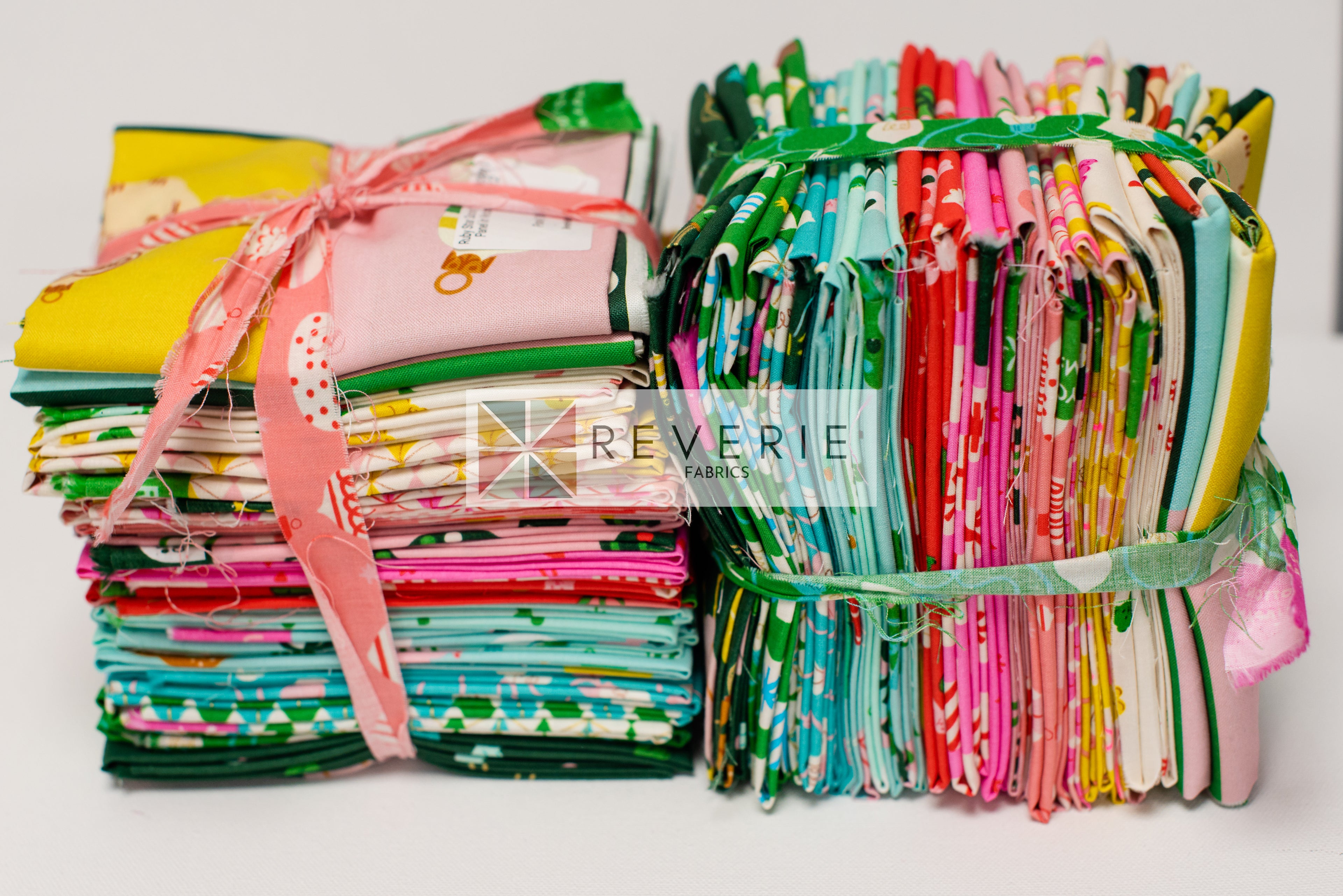 Ruby Star Society | Merry Happy | Fat Quarter Bundle (26FQ + 2 Panels)